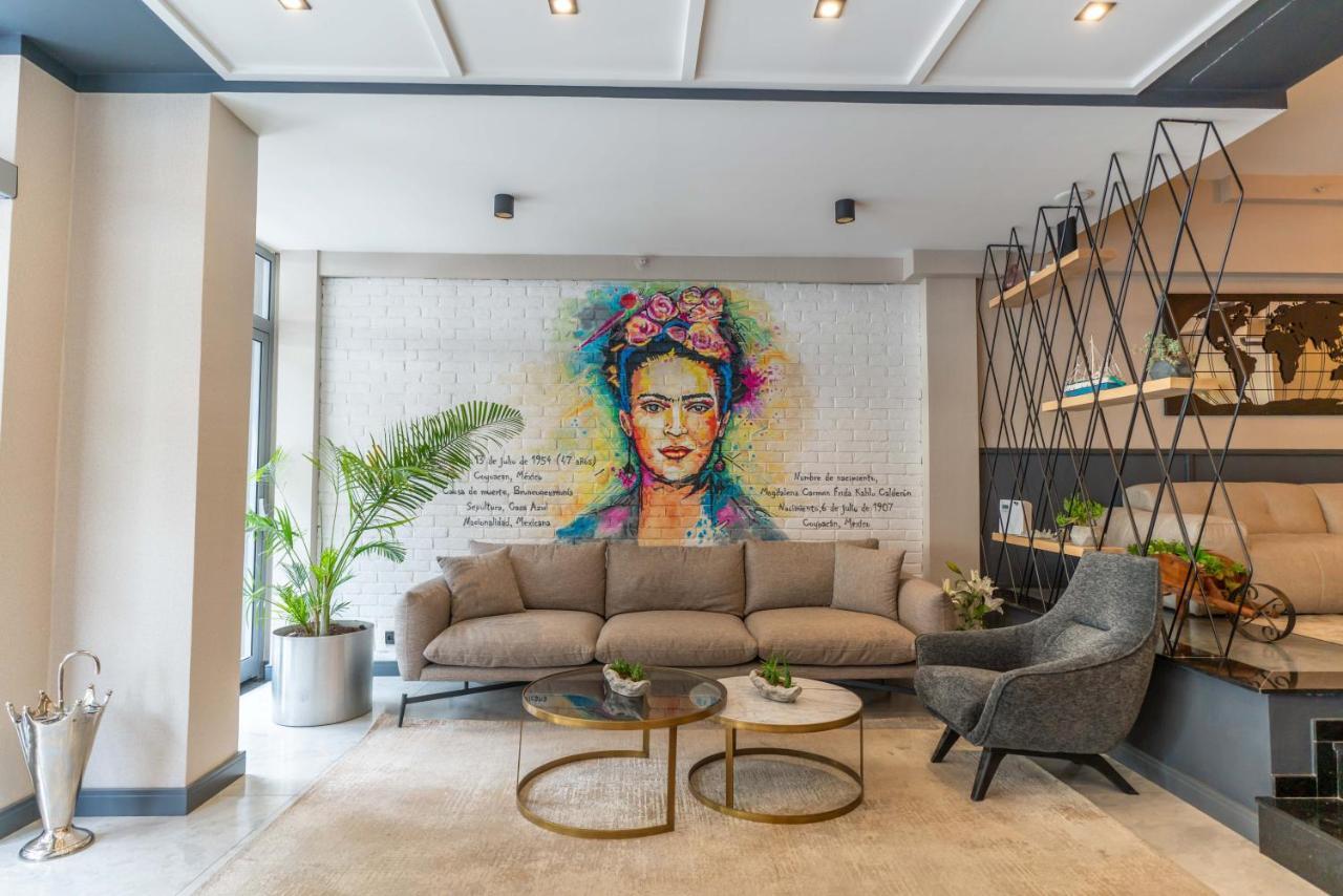 Viva La Vita Hotel İzmir Buitenkant foto