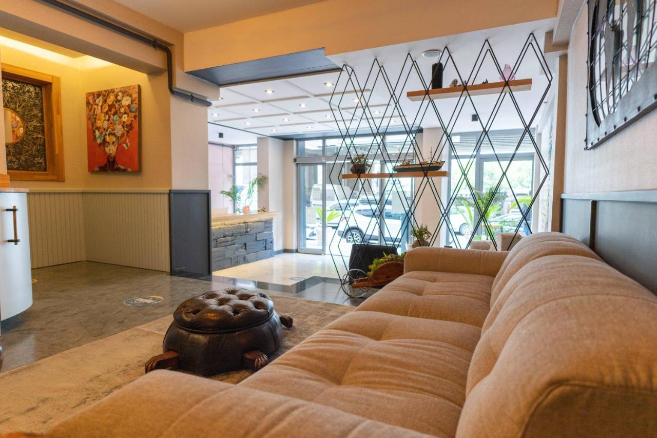 Viva La Vita Hotel İzmir Buitenkant foto