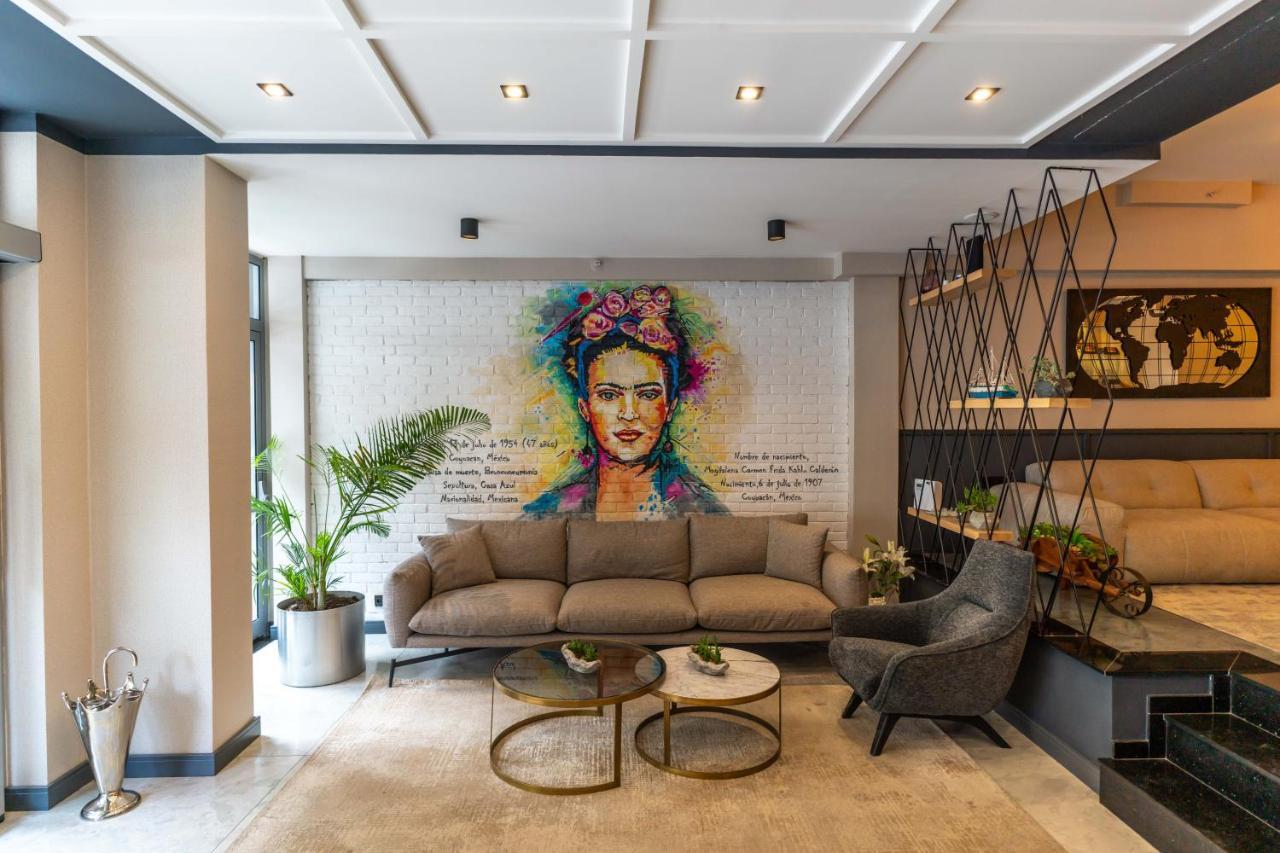 Viva La Vita Hotel İzmir Buitenkant foto